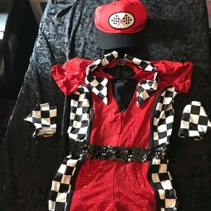 Child costume never used
